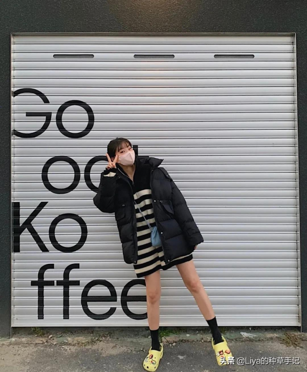 “厚外套 + 裙子”= 今冬王炸組合，太美了