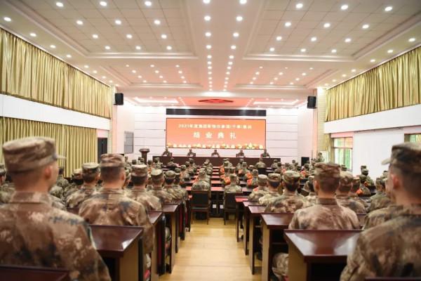 來了來了！第73集團軍首位預任女軍士參謀