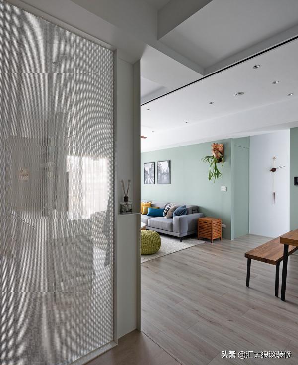 好喜歡這樣沉靜安寧的氛圍，就像置身在濃郁的森林之中，超級解壓