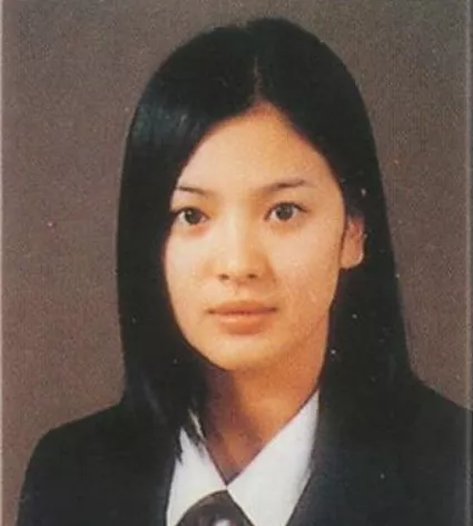 父母離婚、15歲出道都沒放棄，卻因戀愛遍體鱗傷，宋慧喬還是輸了