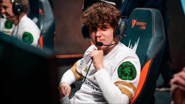 韓媒評選新賽季最值期待ADC選手:Uzi、Hans Sama 韓媒評選新賽季最值期待ADC選手:Uzi、Hans Sama