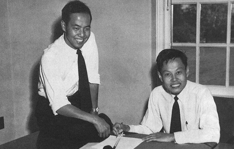 楊振寧晚年改回中國籍，只為養老？看看他對國家做的貢獻有多大吧