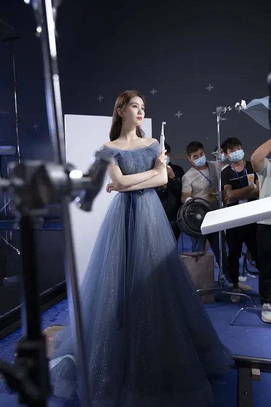 劉詩詩 天鵝頸優雅高貴