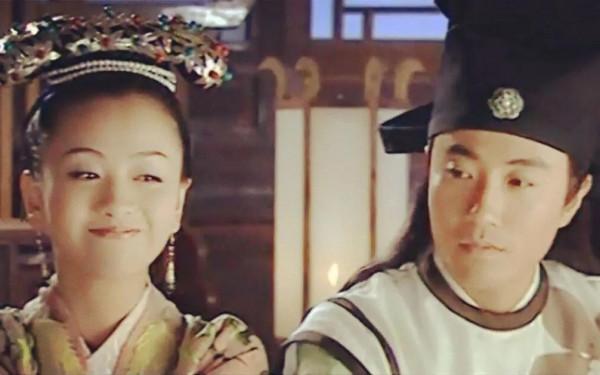 再看《少年包青天三》，發現小風箏最後絕對不可能回去找公孫策