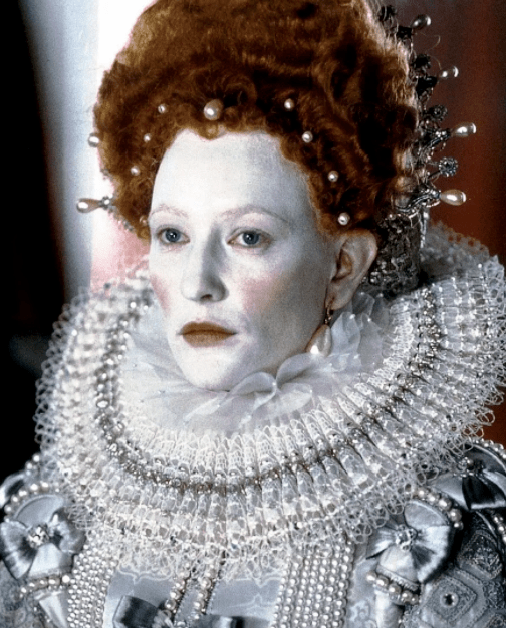 伊麗莎白一世的審美標準：假髮紅唇，鉛粉塗臉，拉夫領配緊身胸衣
