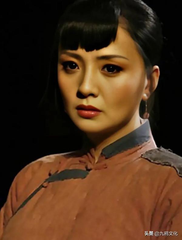 《駱駝祥子》選角：張豐毅拉車一月才過關，斯琴高娃拒演虎妞