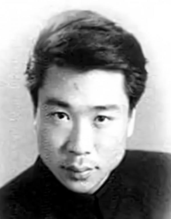 安震江：扮演反派“王德彪”，被沿街圍堵叫罵，49歲猝死拍攝途中