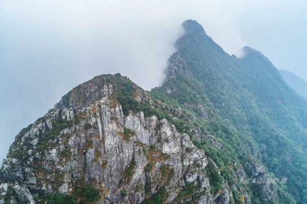 廣東第一險龍鬥峰,聚集了嶺南山嶽精華的巔峰之作 廣東第一險龍鬥峰,聚集了嶺南山嶽精華的巔峰之作
