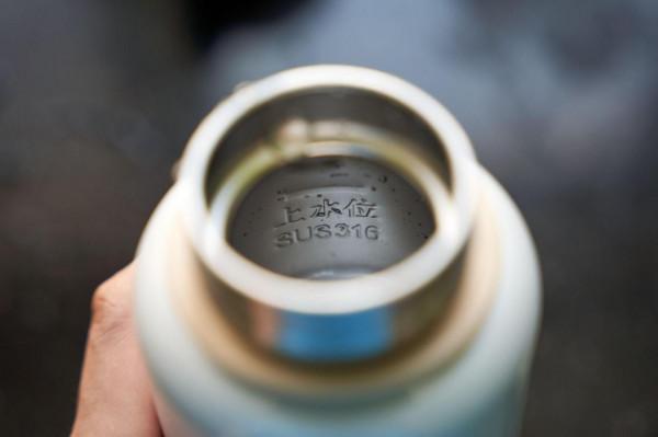 能燒水、能恆溫、能隨身的保溫杯,我的熱水專家之“大宇彩虹杯” 能燒水、能恆溫、能隨身的保溫杯,我的熱水專家之“大宇彩虹杯”