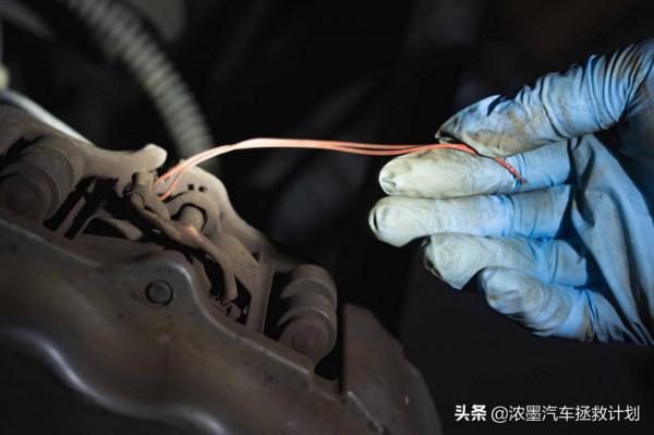 「致臻匠心」修復一臺大眾途銳,勇攀高峰後再成為逆轉時間的焦點 「致臻匠心」修復一臺大眾途銳,勇攀高峰後再成為逆轉時間的焦點