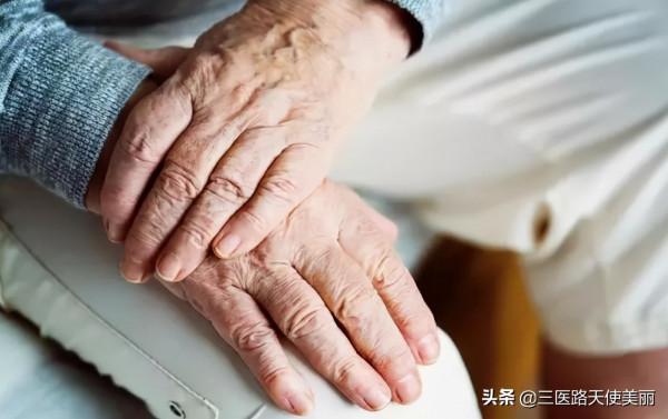 為什麼很多人都說經常生病的人 壽命會更長 是真的嗎 醫生來解讀真偽