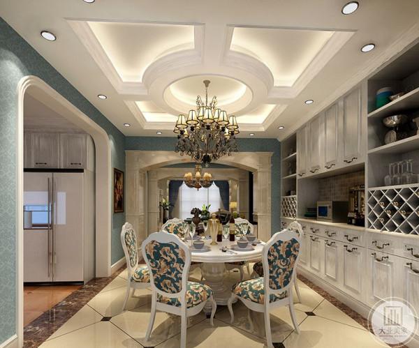 232平歐式古典具有高貴，典雅的感覺，讓人絲毫不顯侷促