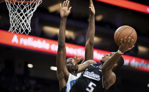 3個輔助,都帶不動的NBA核心,5年了,你還不打算兌現天賦嗎? 3個輔助,都帶不動的NBA核心,5年了,你還不打算兌現天賦嗎?