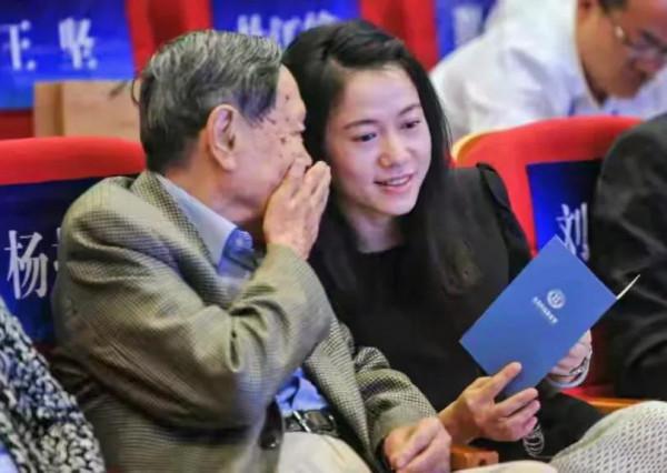 翁楊之戀16載：萬水千山找到你，一世姻緣天註定