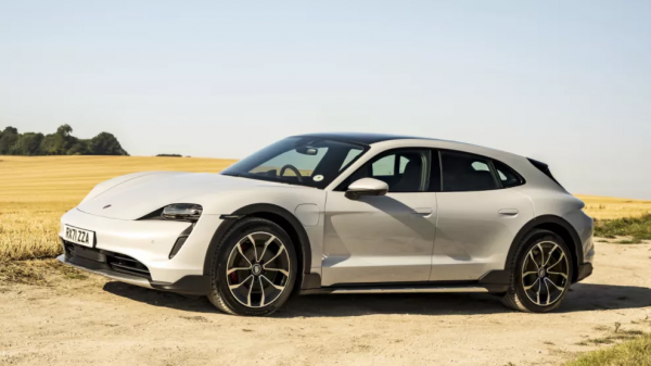 沃德十佳動力出爐，保時捷Taycan、現代昂希諾等車型早已搭載