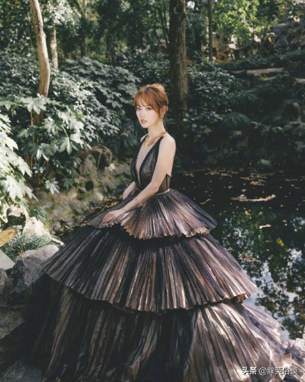 張嘉倪不愧是瓊瑤看中的紫菱,真的好美 張嘉倪不愧是瓊瑤看中的紫菱,真的好美