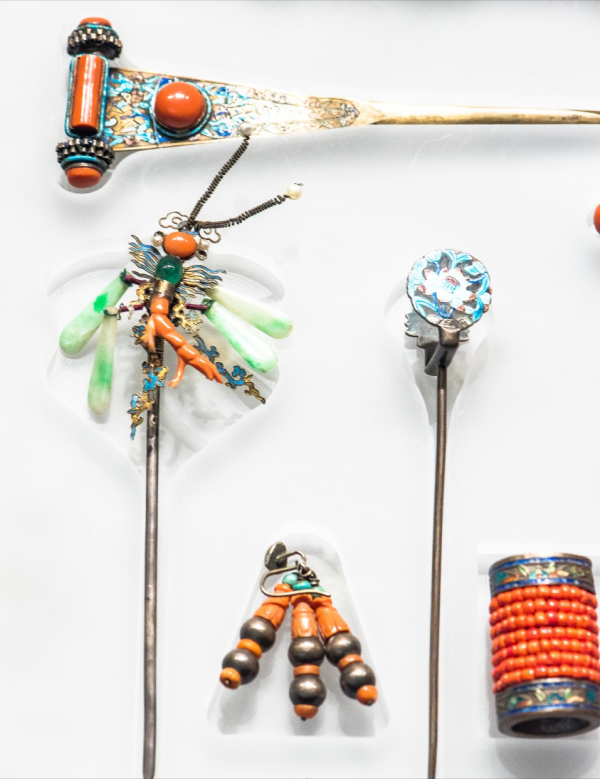 來自蒙古的草原珠寶狂放又精緻，這件鎮館之寶曆史悠久，太獨特了