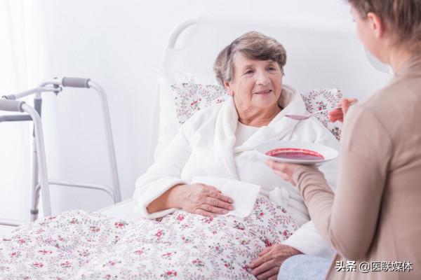 老年人經常出現消化不良？做到“3吃3改”，提高胃動力