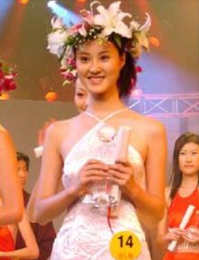 至今還未婚的11位央視女主持，最大50歲，最小40歲，個個才貌兼備