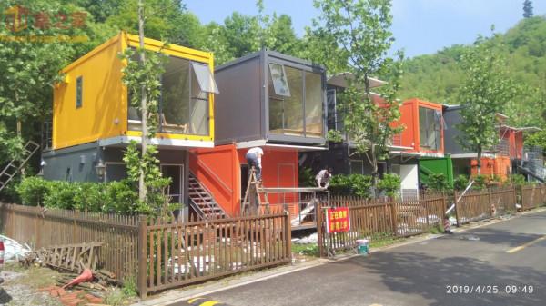 3萬塊錢的露營地集裝箱移動客房可以是這樣 3萬塊錢的露營地集裝箱移動客房可以是這樣