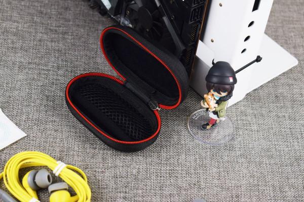 移動端小伴侶,極度未知HyperX雲雀入耳式耳機開箱試玩 移動端小伴侶,極度未知HyperX雲雀入耳式耳機開箱試玩