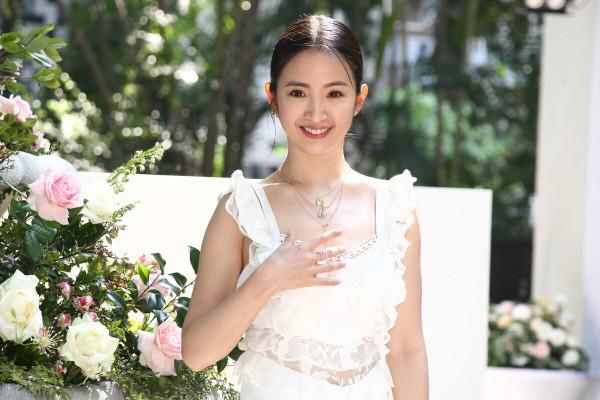 女子本弱，為母則剛，恭喜林依晨