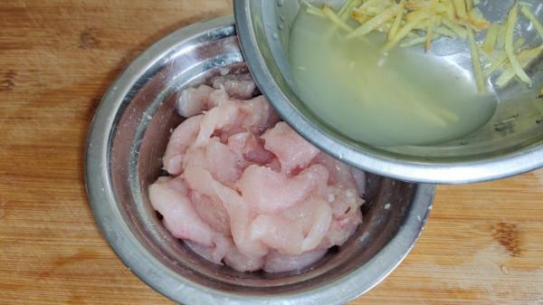 炒肉時，記住“1切3抓”技巧，不管炒什麼肉都滑嫩，好吃又實用