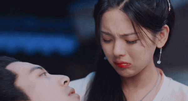 小花們真大膽！演技平平卻妄想拿影后，五官亂飛也敢當導師？