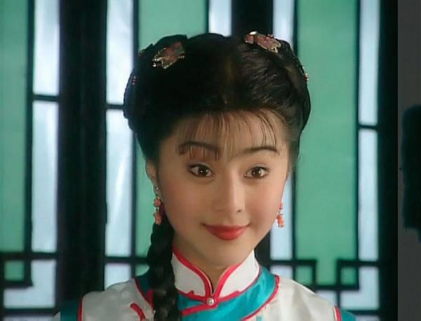 娛樂圈40年審美變遷，為什麼再也沒有李嘉欣這樣的大美人了？