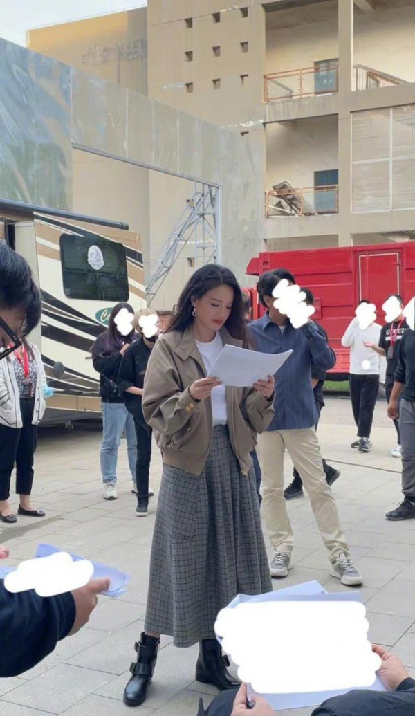 舒淇越保守越高階,穿白襯衫配西裝褲高階大氣,滿滿的國際範 舒淇越保守越高階,穿白襯衫配西裝褲高階大氣,滿滿的國際範