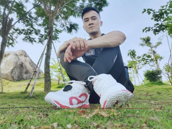 咕咚智慧21K跑鞋開箱實測，不愧全能跑鞋之稱，開跑吧