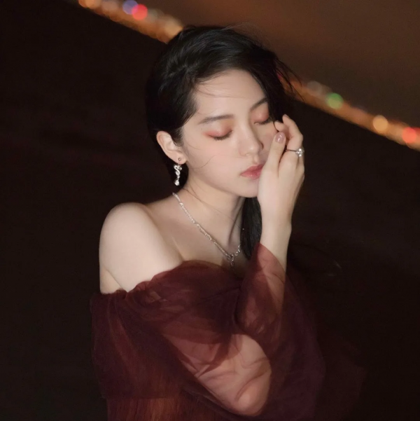 回顧2019金雞獎高光瞬間,今年搶佔人群C位的到底是誰? 回顧2019金雞獎高光瞬間,今年搶佔人群C位的到底是誰?