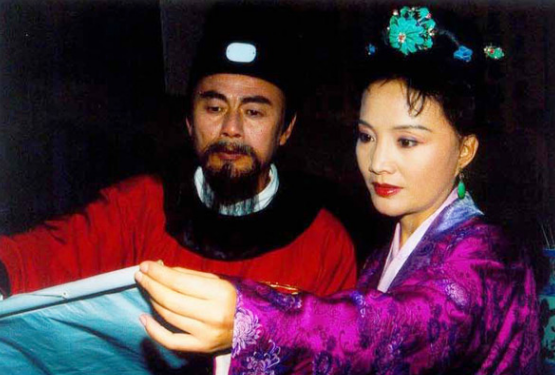 80年代美女影星高英,從紅極一時到迴歸平淡,她這樣的選擇對嗎? 80年代美女影星高英,從紅極一時到迴歸平淡,她這樣的選擇對嗎?