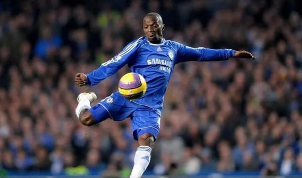 穆里尼奧欲打造新馬克萊萊,曾經的一代宗師,竟然成了遊戲代練 穆里尼奧欲打造新馬克萊萊,曾經的一代宗師,竟然成了遊戲代練