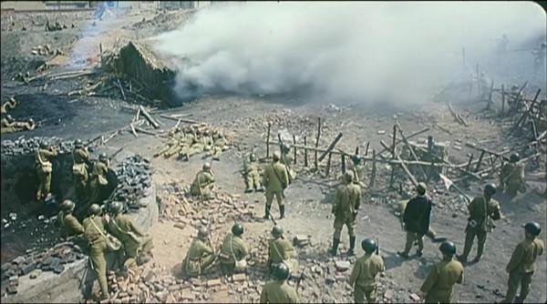 李雲龍竟然叛變了？再看經典抗戰大片《飛虎隊》（上）