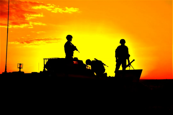 金秋塞外沙場，他們的剪影絕美