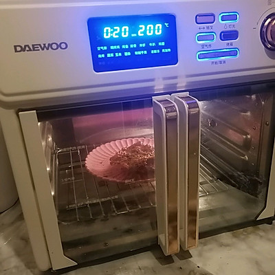 沒有什麼是一份不要錢的鍋巴解決不了的