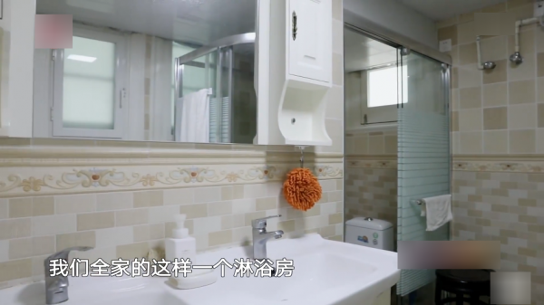 上海一套72㎡老洋房，文保建築不能拆改，花42萬重新佈局令人嚮往