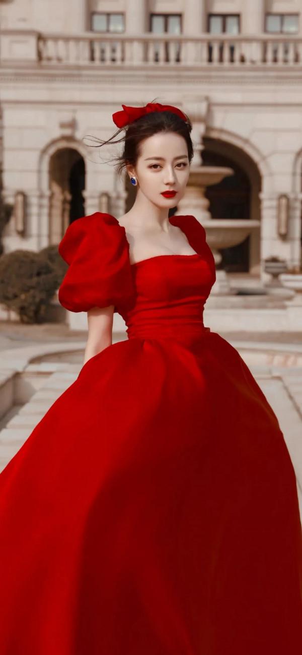 迪麗熱巴 | 愛我所愛，千夫所指亦不改