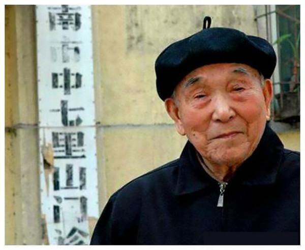 日本逃兵隱居山東，從醫70年救人無數，為贖罪把自己捐給中國