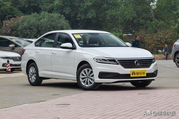 10萬元實用家轎,福特福睿斯對比大眾朗逸 10萬元實用家轎,福特福睿斯對比大眾朗逸