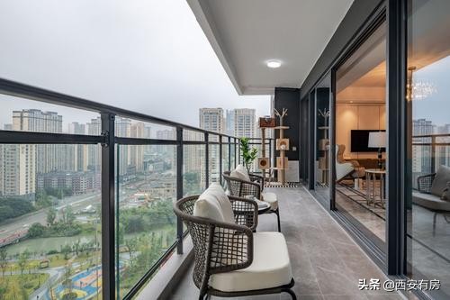 房產底層邏輯｜為什麼現在好樓盤都用的是國產油煙機？