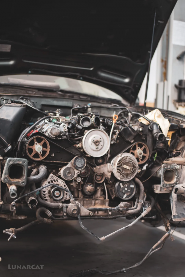 拯救15年車齡的奧迪草原狼，不惜成本也要修