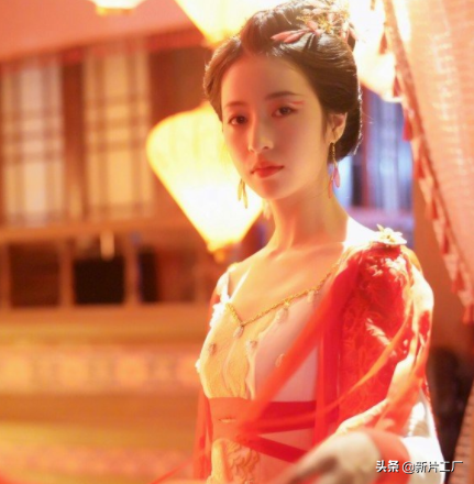 央視提名6大紅衣美女,《東宮》小楓入圍,迪麗熱巴的鳳九沒選上 央視提名6大紅衣美女,《東宮》小楓入圍,迪麗熱巴的鳳九沒選上