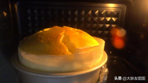 比豆腐還嫩！自制酸奶蛋糕，配方和秘訣都給你，外面買不到