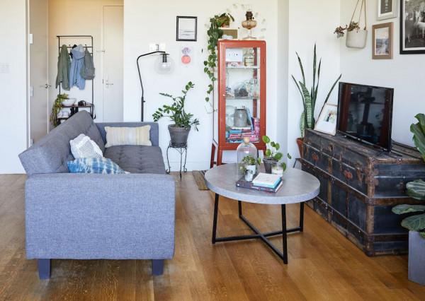 28㎡的開放式一居,用喜好將空間填滿,和狗狗的獨居生活 28㎡的開放式一居,用喜好將空間填滿,和狗狗的獨居生活