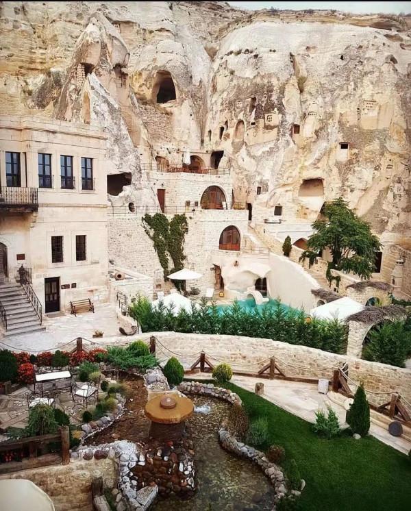 神奇的懸崖酒店!膽大就有絕色美景 神奇的懸崖酒店!膽大就有絕色美景