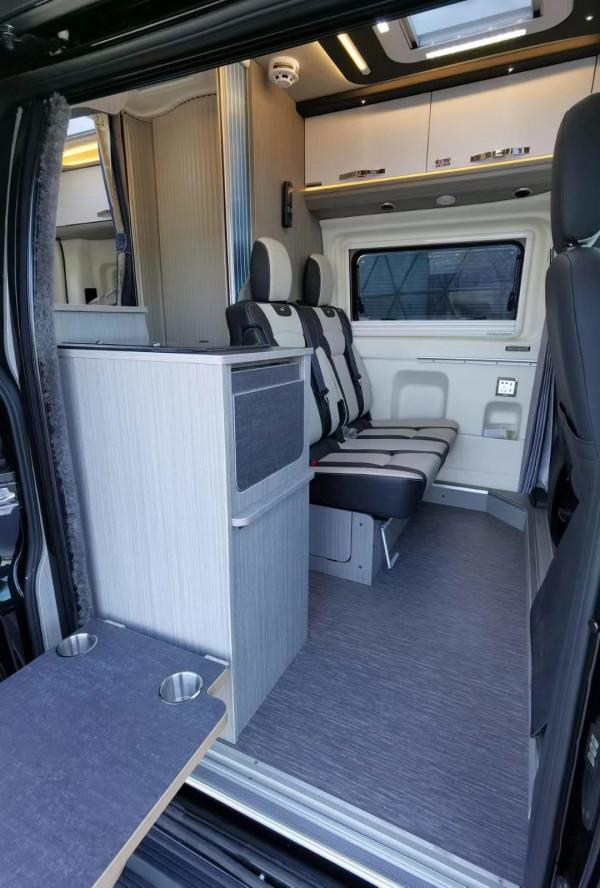 最新款瑞弗啟界R500 B型房，商務旅行用車兩不誤