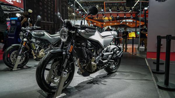 凱蒂貓給的勇氣，很貴的單缸胡斯瓦納401趕腳咋樣？