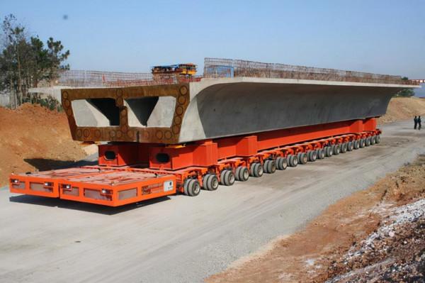 只租不賣的國之重器，中國建1巨型運輸車，拉幾萬噸航母不是問題